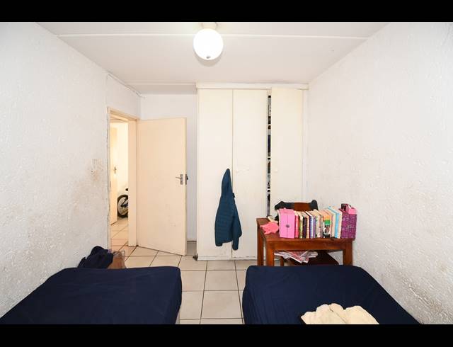 2 BEDROOM APARTMENT FOR SALE IN BRIXTON
